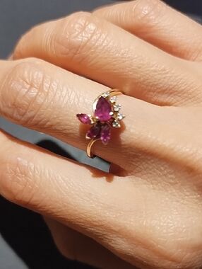 natural ruby 14kt gold ring
